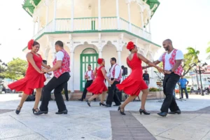 La bachata de los cabareces tiene 57 años de haber salido de los pueblos más escondidos de RD 