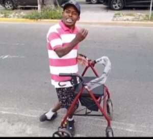 solicita pensión y vivienda digna tras más de 35 años de servicio a la cultura dominicana