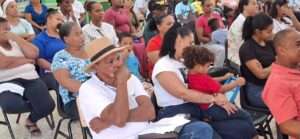 Padres y Educación acuerdan plazo para entrega de escuela en Río San Juan