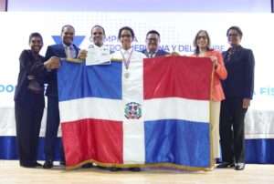 RD obtiene medalla en la décima Olimpiada Centroamericana y del Caribe de Física