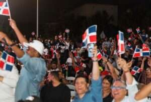 Fanaticos en el partido anterior