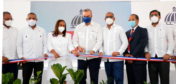 Presidente Abinader inaugura la reconstruida carretera Autopista Duarte-San Francisco de Macorís