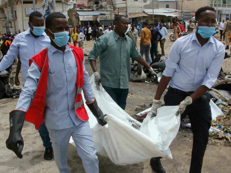 Al menos seis muertos en un ataque suicida en la capital de Somalia