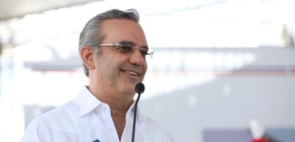 Presidente Luis Abinader viajará hoy a SFM para participar en actos en honor a Duarte