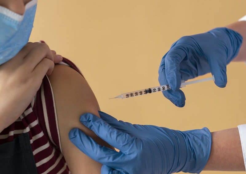 Ministro de Salud Pública anuncia inicio de vacunación en niños de 5  a 11 años