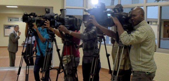 Círculo de Reporteros Gráficos exige pensiones al presidente Luis Abinader