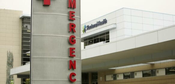 EEUU: Hospitales comienzan a salir de última oleada de COVID