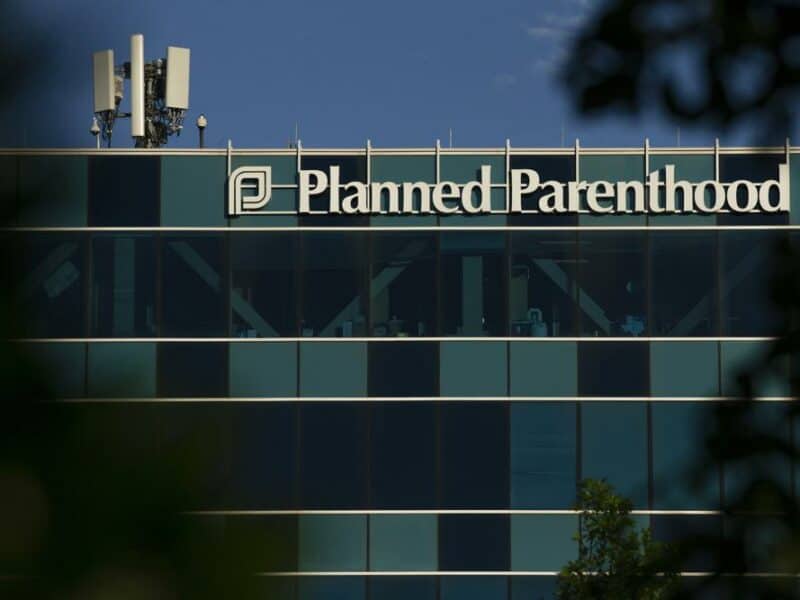 Abortos en Texas cayeron 60% en el primer mes bajo nueva ley