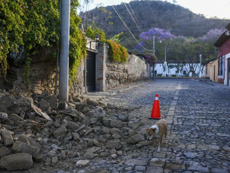 Sismo de 6,2 grados sacude a Guatemala, tres muertos
