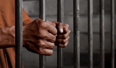 20 años de prisión contra hombre por violación sexual de una adolescente de trece años