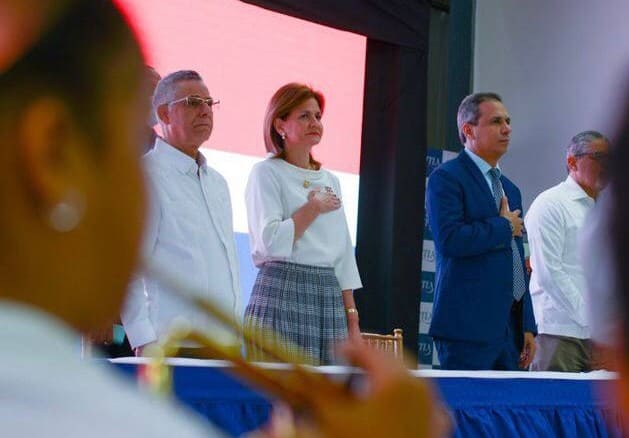 Vicepresidenta inaugura extensión del ITLA en la Parada de la Cultura Santo Domingo Este