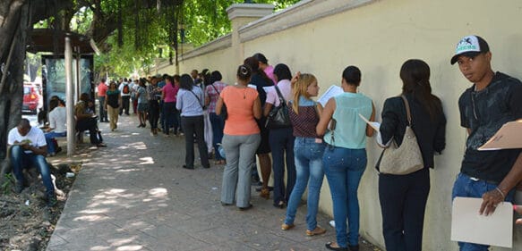 Falta de oportunidades y desempleo:  grandes desafíos de la juventud dominicana