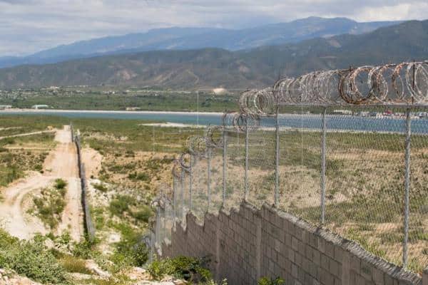 FJT califica de histórico y trascendente construcción de muro frontera RD-Haití