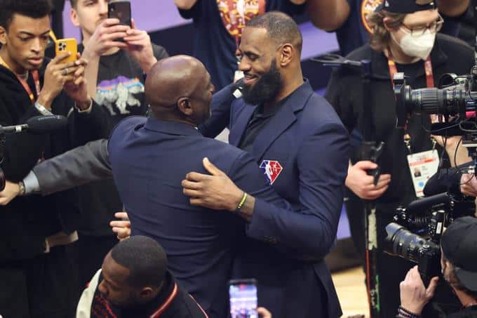 La NBA homenajea en el All-Star a los 75 mejores jugadores de su historia