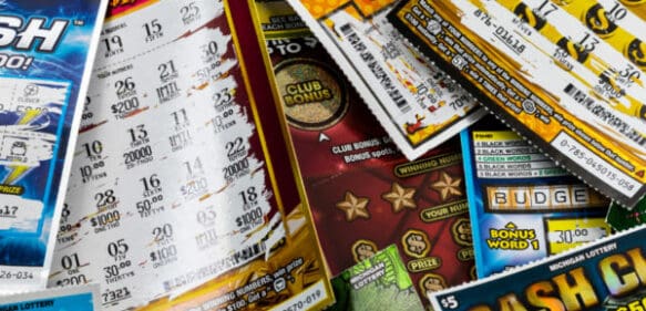Piden legalizar vendedores ambulantes de lotería