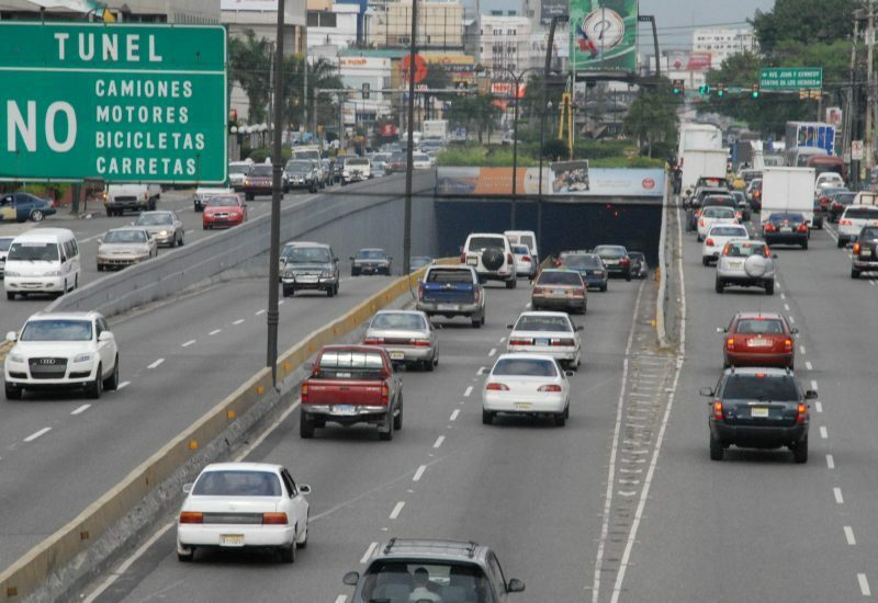 Obras Públicas cierra esta semana 43 estructuras por mantenimiento en el Gran Santo Domingo