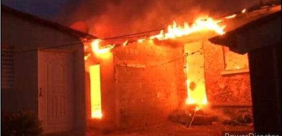 Hombre muere calcinado tras incendiarse su vivienda en Villa Isabela, Puerto Plata