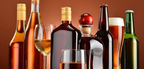 PN apresa 13 personas en negocios violaban horario expendio bebidas alcohólicas en Santiago