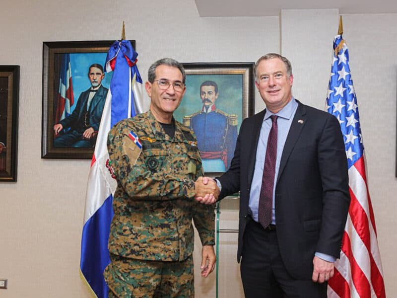 Subsecretario de Defensa USA visita al titular del Ministerio de Defensa RD