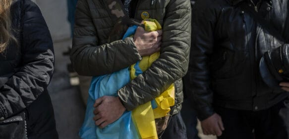 Gobernador de una región de Ucrania amenaza con disparar a los ucranianos simpatizantes de Rusia