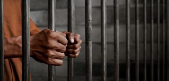 Fiscalía del DN obtiene prisión preventiva contra hombre capturado por robo y agresión sexual en La Paz