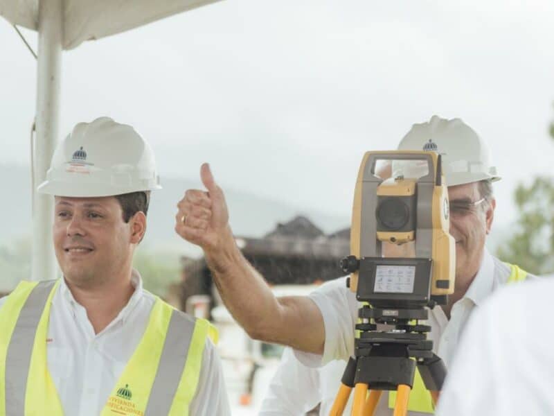 Presidente de la República y Ministro de la Vivienda anuncian construcción del proyecto  “Mi Vivienda Hato del Yaque”