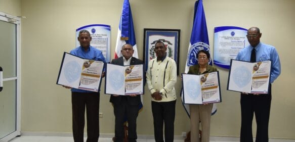 UASD de Barahona reconoce al Instituto Dermatológico, Edesur y Cruz Roja