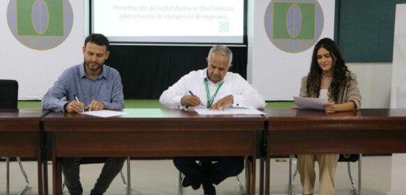 La Junta Agroempresrial Dominicana y la empresa In-Ova firman acuerdo de Colaboración.