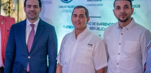 Alcalde de Haina y viceministro de la juventud suman esfuerzos en favor de emprendedores
