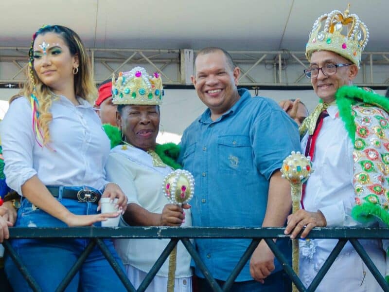 ASDN celebra por todo lo alto su tradicional carnaval con el desfile de 76 comparsas