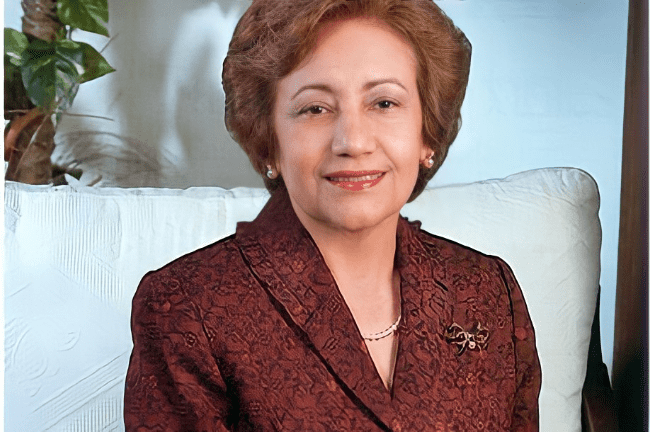 Presidente Abinader declara 3 días de duelo oficial por fallecimiento de doña Rosa Gómez