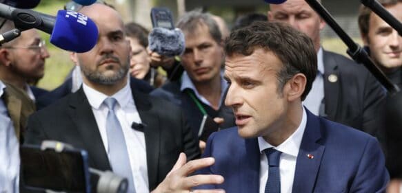 Macron enfrenta a votantes furiosos de cara a 2da vuelta