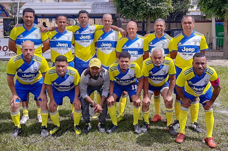 Zona norte juega segunda ronda Liga Nacional de Fútbol para Veteranos