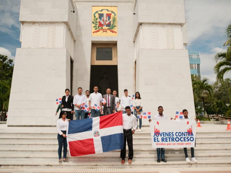 Jóvenes Contra el Retroceso, llamado a la juventud dominicana integrarse a partidos políticos
