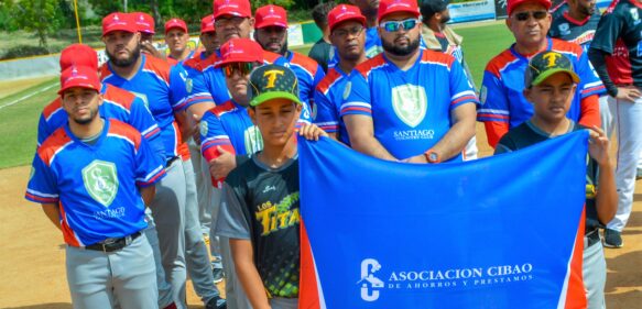 Juegan 8 partidos en Softbol de Verano del Santiago Country Club copa 60 aniversario ACAP