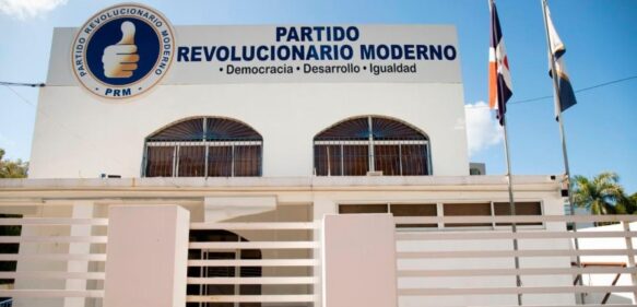 18 senadores del PRM apoyan continuidad de José Paliza y Carolina Mejía