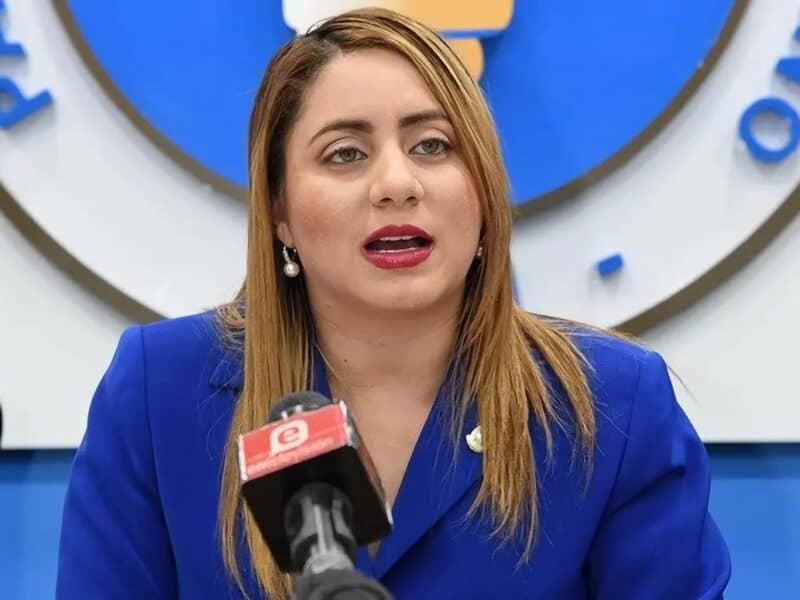 Gloria Reyes dice estar dispuesta a “dar la cara” con relación al fraude del programa Supérate