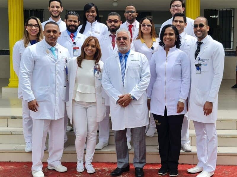 Delegación cirujanos plásticos de Hospital Gautier representarán a RD en Costa Rica
