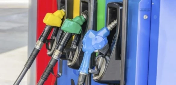 Gobierno vuelve a frenar alzas de hasta 100 pesos en combustibles