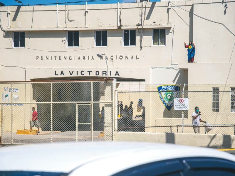 Autoridades penitenciarias fortalecen servicios psicológicos contra las adicciones en Penitenciaría de La Victoria