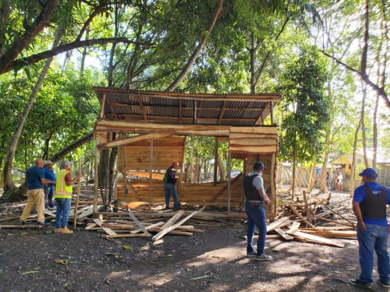 Proedemaren encabeza operativo de recuperación de área del Parque Ecológico Brisas del Yuna