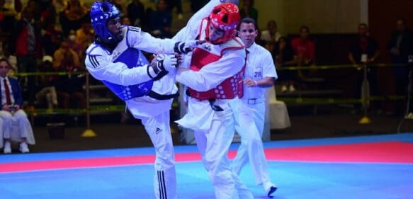 Bernardo Pie conquista medalla de oro y Moises Hernández plata en el Campeonato Panamericano de Taekwondo