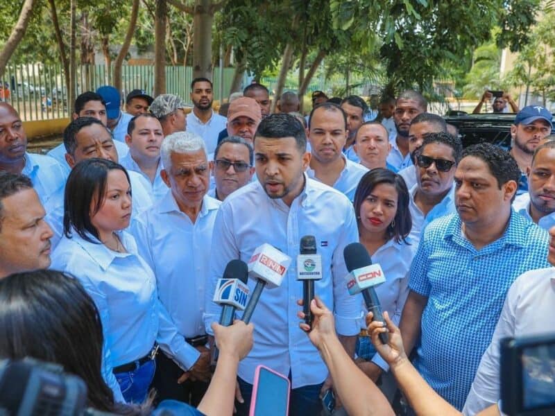 Carlos Valdez: “Trabajo y unidad de Paliza y Carolina son claves para triunfo electoral del PRM”