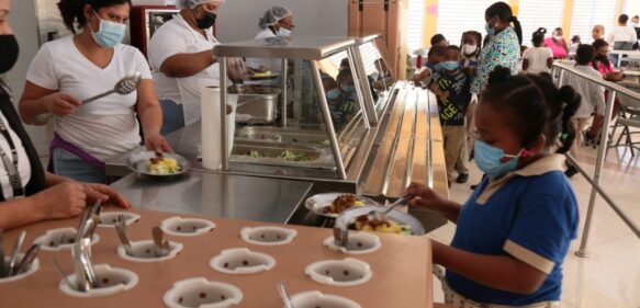 Almuerzo escolar del INABIE representa alivio económico de hasta RD$1,800 millones mensuales para familias