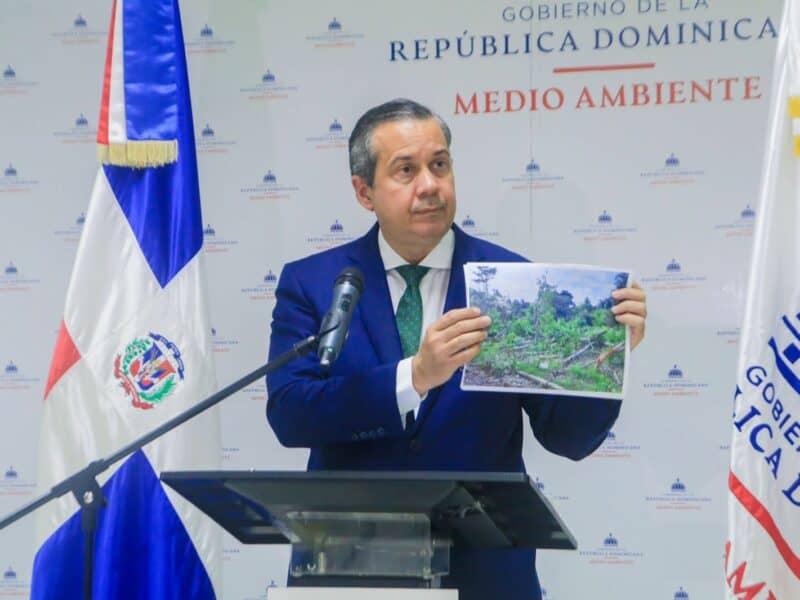 El Ministerio de Medio Ambiente anuncia sometimientos a director municipal de Palmarejo Villa Linda y otros infractores de la Ley 64-00