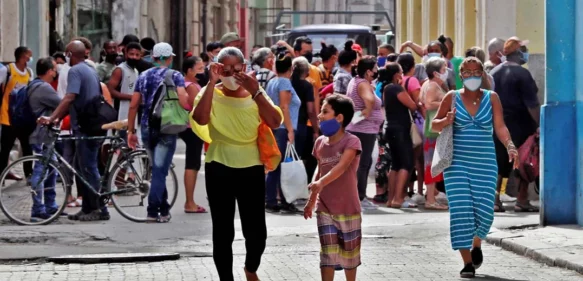 Cuba elimina el uso obligatorio de la mascarilla y relaja medidas anticovid