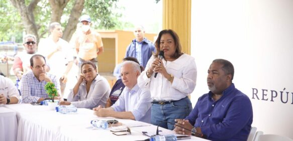 Gobierno beneficia miles de familias con Plan de Acción de Protección Social en San Luis, SDE