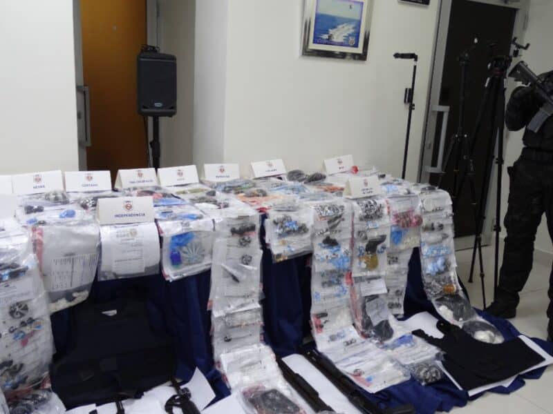 Autoridades sacan de las calles dos toneladas 400 mil gramos de drogas
