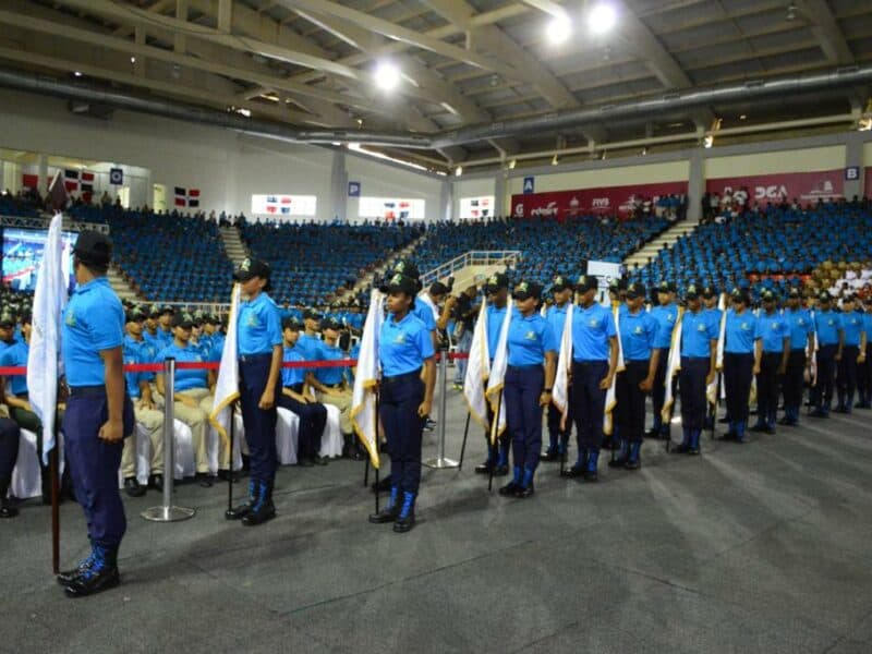 Servicio Militar Voluntario gradúa 3,349 jóvenes Presidente Abinader define crear empleos es el objetivo del gobierno