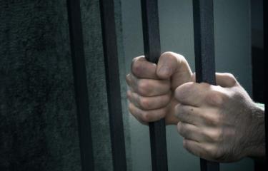 Un año de prisión preventiva contra dos involucrados en fraude a programa de asistencia Supérate